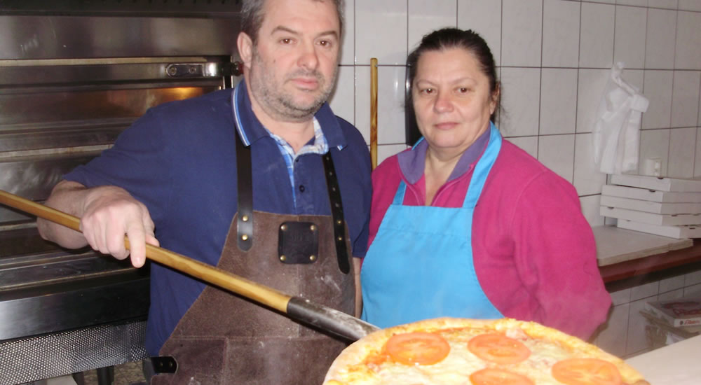 Mariana Stanis en Adrian Prpici Pizza Adriano