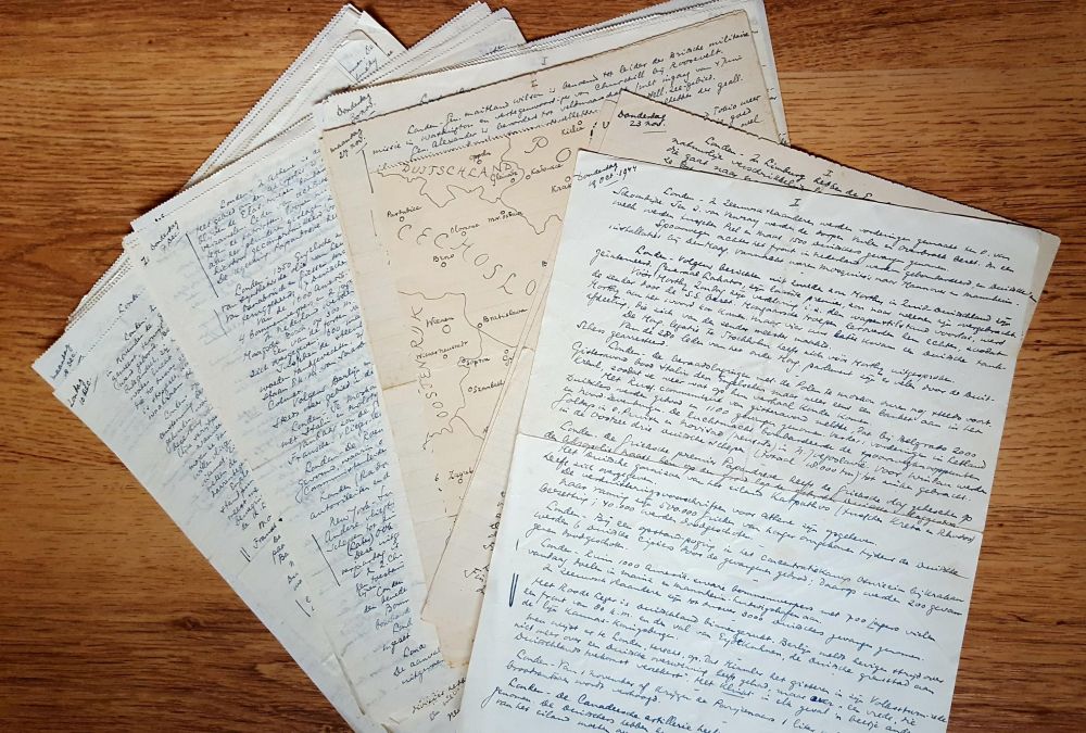 STAPEL BULLETINS van de hand van Sem Davids