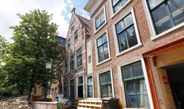 Verbouwing - Tweebaksmarkt