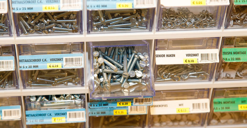 Schroeven en prijkers - bouwmarkt