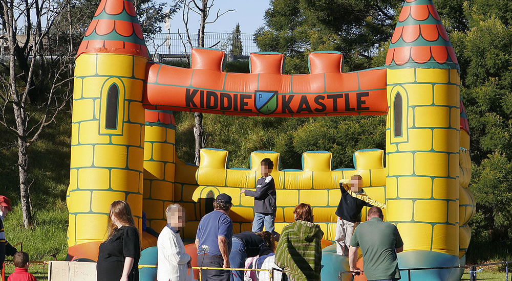 Springkasteel - Foto: Taken byfir0002