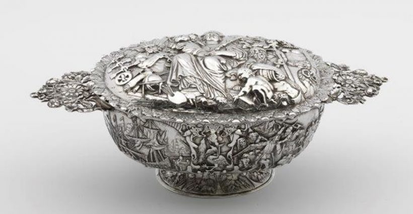 Silveren schaal